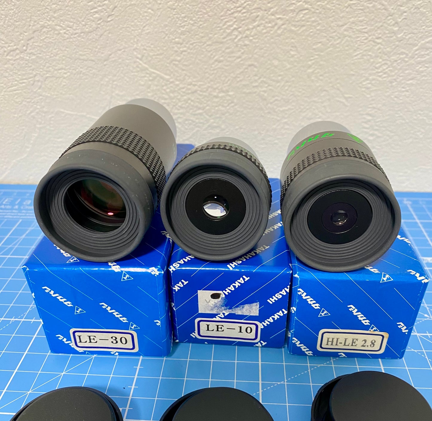 Takahashi Eyepiece Set LE-30/10 Hi-LE 2.8 [A+]